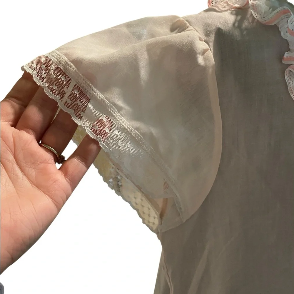 Vintage Pink Ruffle-Trim Nightgown Size Medium - Picture 2 of 4